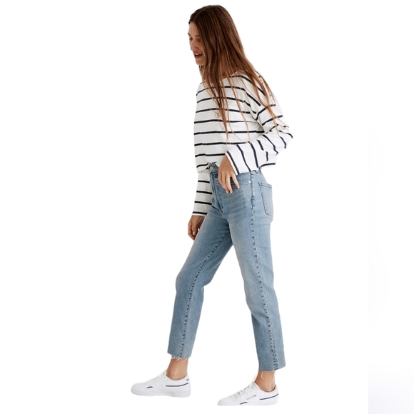 The Perfect Vintage Jean in Ellicott Wash - Picture 2 of 4